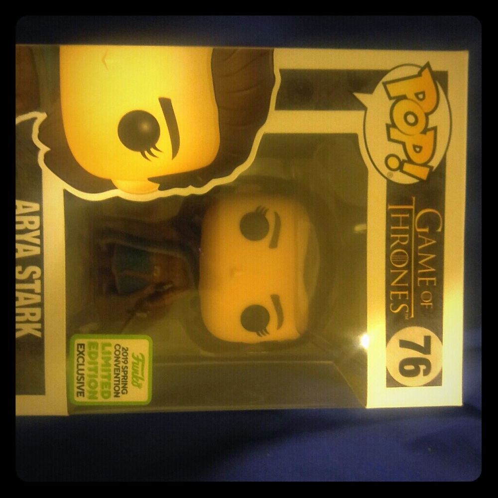Arya stark funko pop with needle